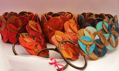 fajas de cuero con técnica origami